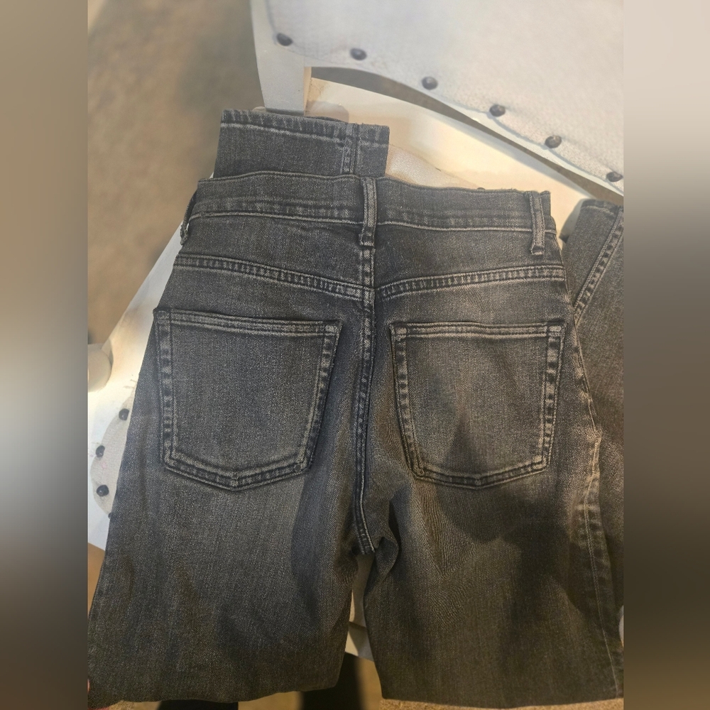 Everlane High Rise Straight Jean Black Wash - Picture 5 of 6